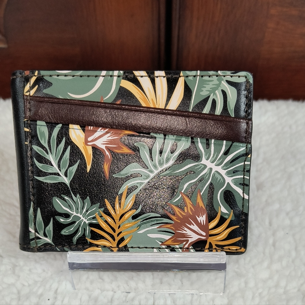 Fossil Leather Bifold Wallet